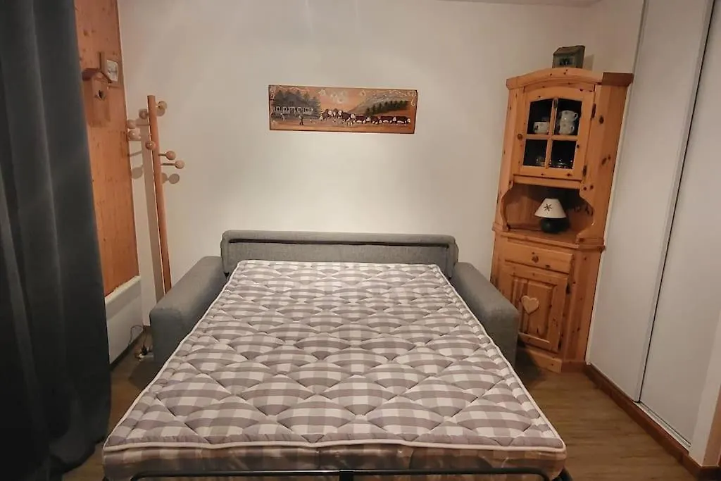 Cocon A Châtel 0*,